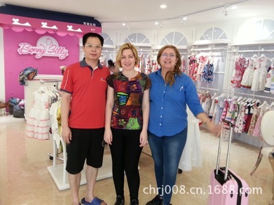 童裝代理加盟新風(fēng)向 聚焦大童裙批發(fā)訂做，希貝兒服飾引領(lǐng)市場